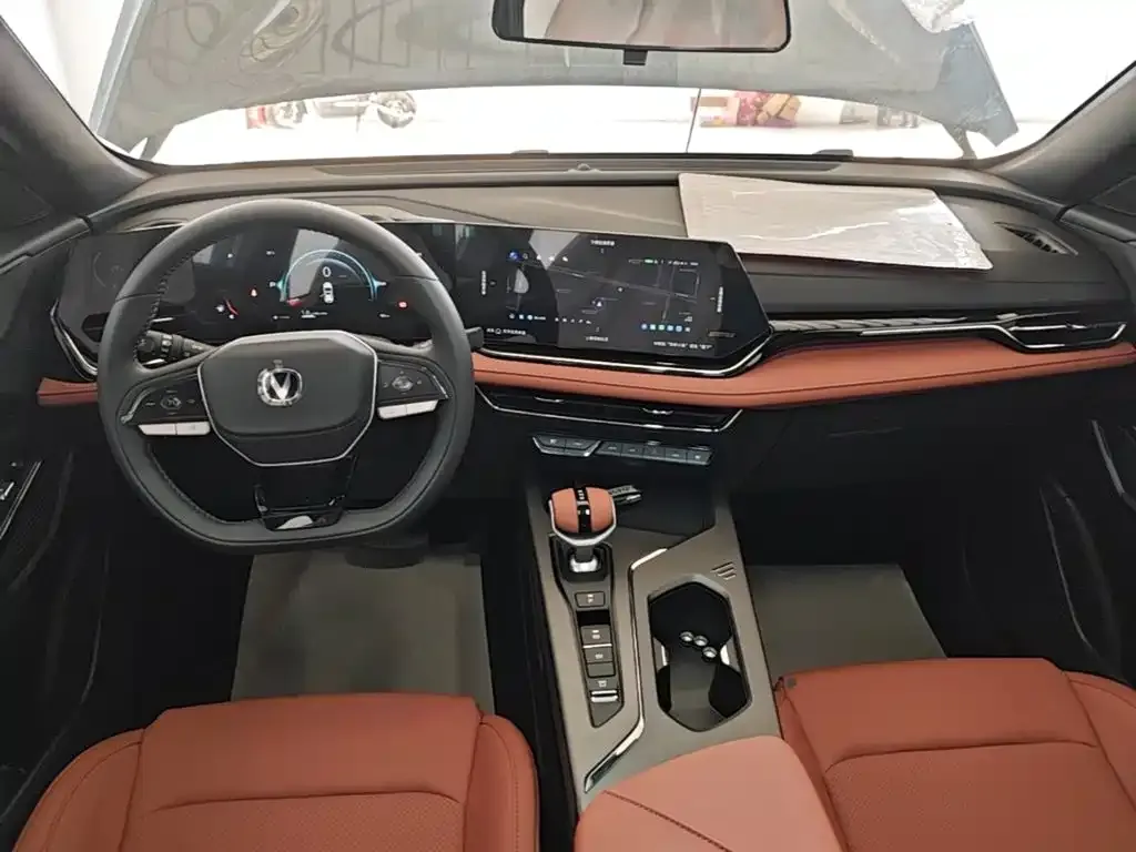 Changan X5 PLUS — фото 8