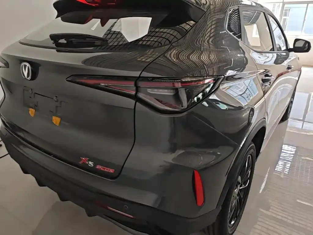 Changan X5 PLUS — фото 10