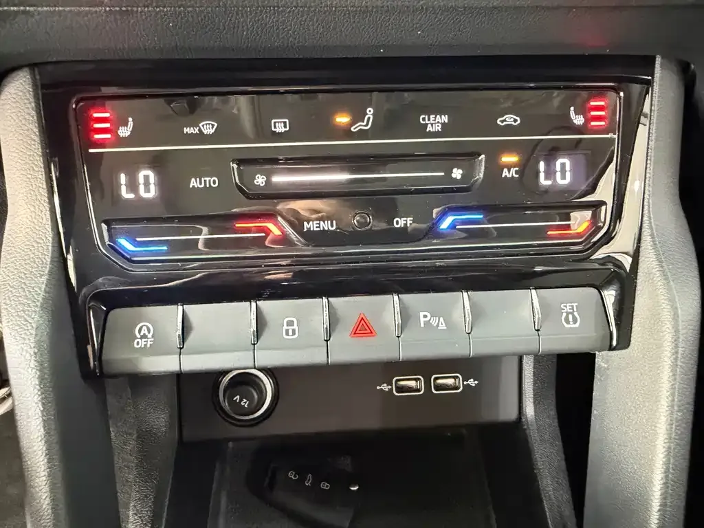 Skoda Karoq — фото 10