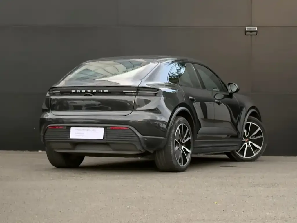 Porsche Macan EV — фото 5