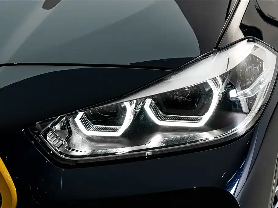 BMW X2 — фото 9