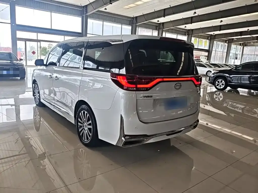 GAC Motor Trumpchi M8 — фото 5