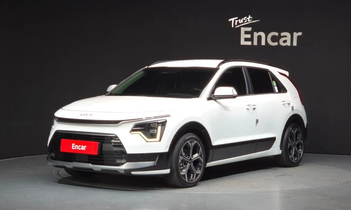 Kia Niro — фото 1