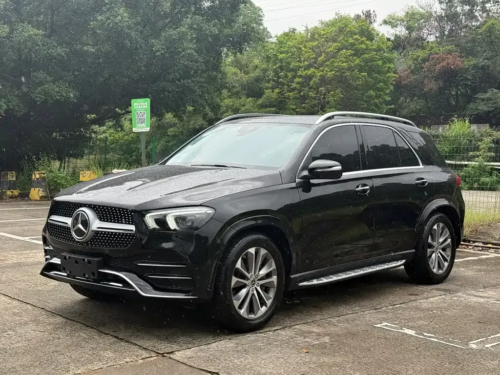 Mercedes-Benz GLE (Import) — фото 1