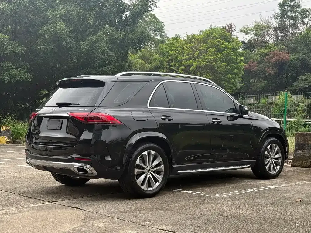Mercedes-Benz GLE (Import) — фото 10