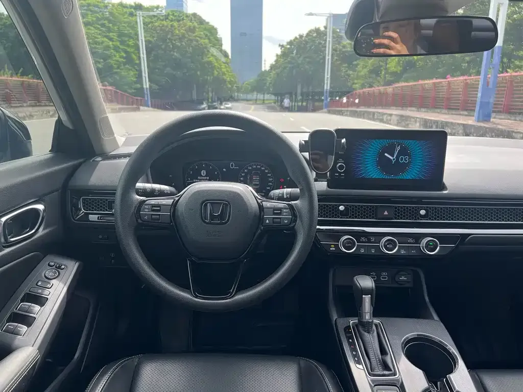 Honda Civic — фото 8