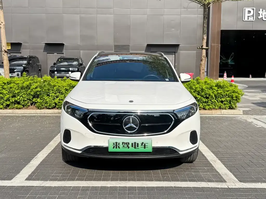 Mercedes-Benz EQA — фото 2