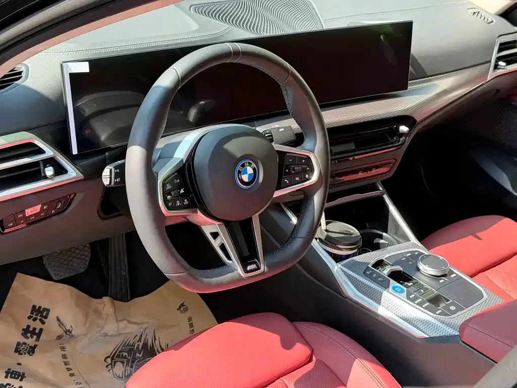BMW i3 — фото 9