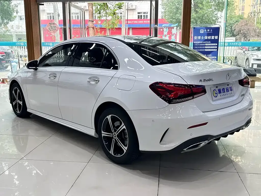 Mercedes-Benz A-Class — фото 10
