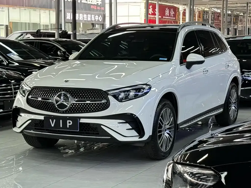 Mercedes-Benz GLC — фото 1