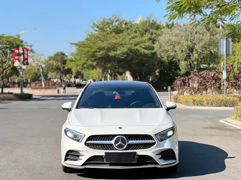 Mercedes-Benz A-Class — фото 7