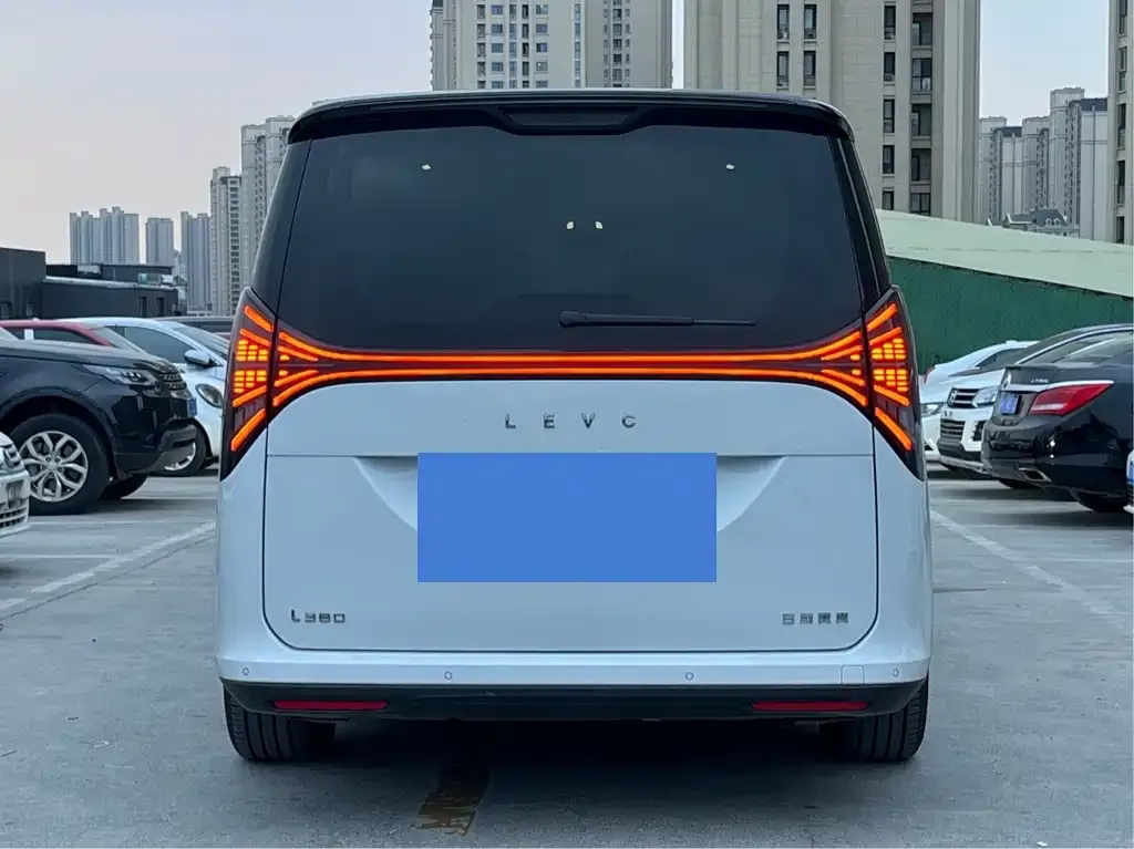 Geely Yizhen L380 — фото 6
