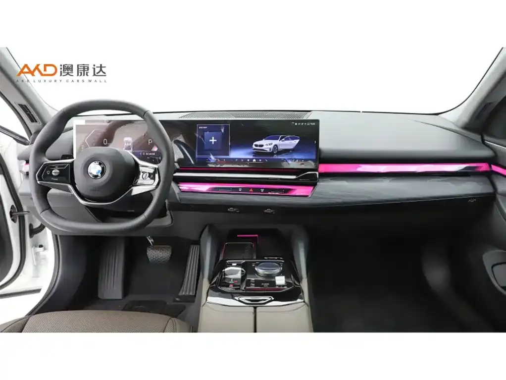 BMW 5 Series — фото 10
