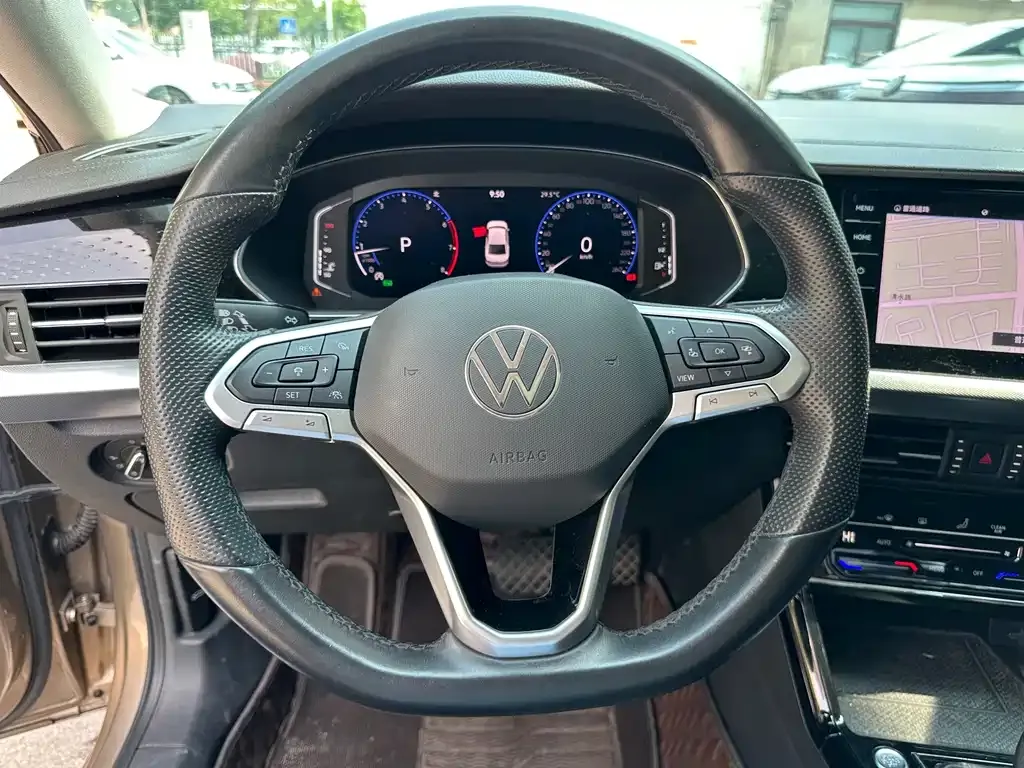Volkswagen Passat — фото 6