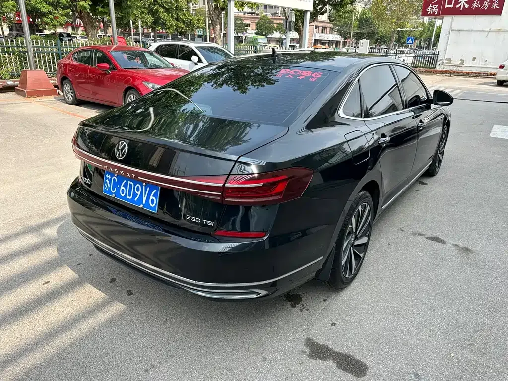 Volkswagen Passat — фото 4