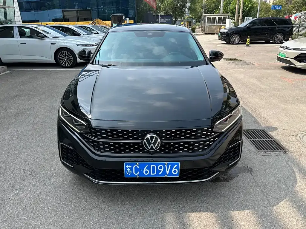 Volkswagen Passat — фото 5