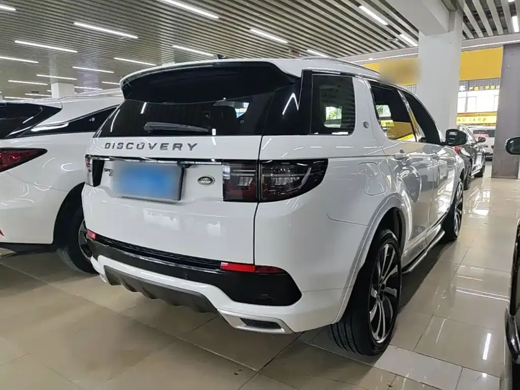 Land Rover Discovery Sport — фото 8