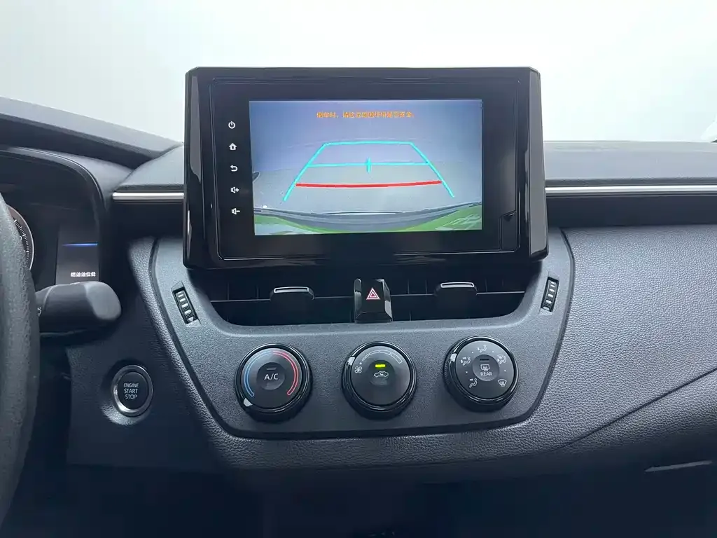 Toyota Corolla — фото 2