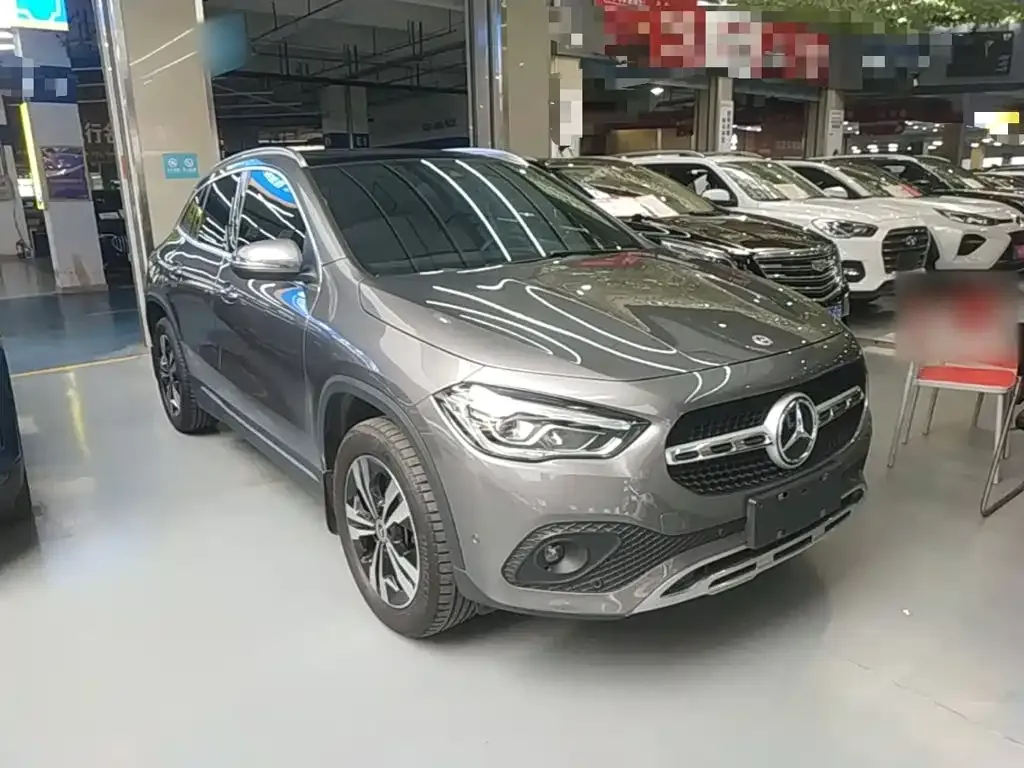 Mercedes-Benz GLA — фото 7
