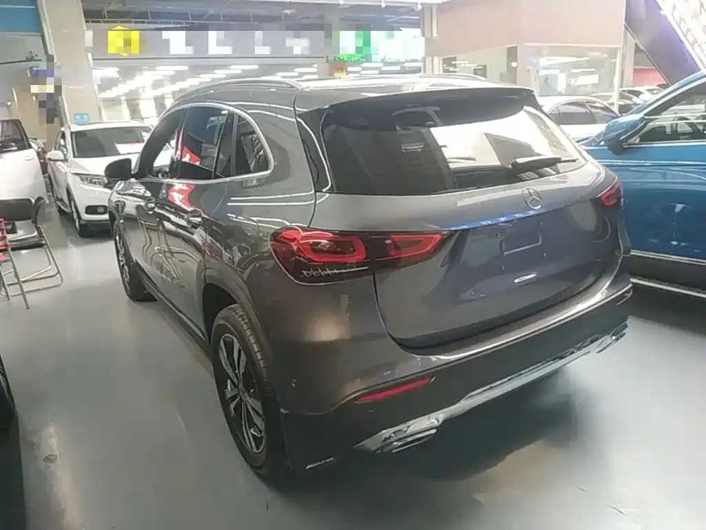 Mercedes-Benz GLA — фото 3