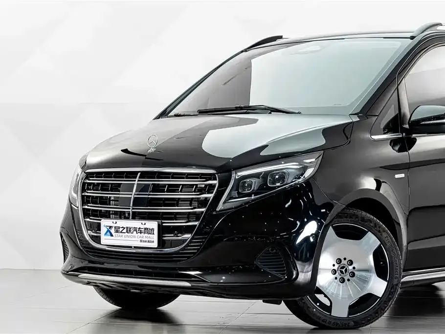 Mercedes-Benz V-Class — фото 4