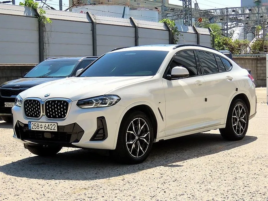 BMW X4 — фото 1