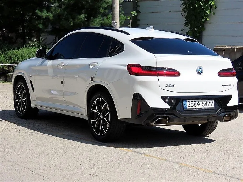 BMW X4 — фото 5