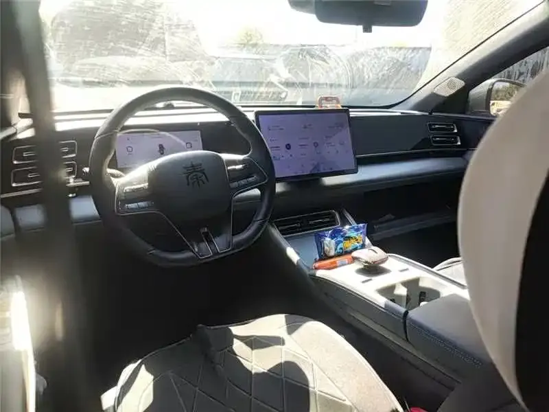 BYD Qin L — фото 10