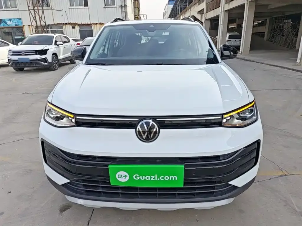 Volkswagen Tharu — фото 7