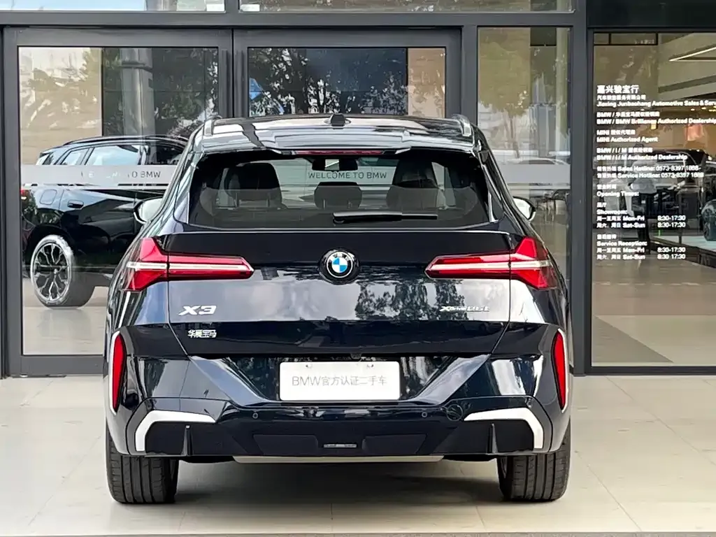 BMW X3 — фото 9