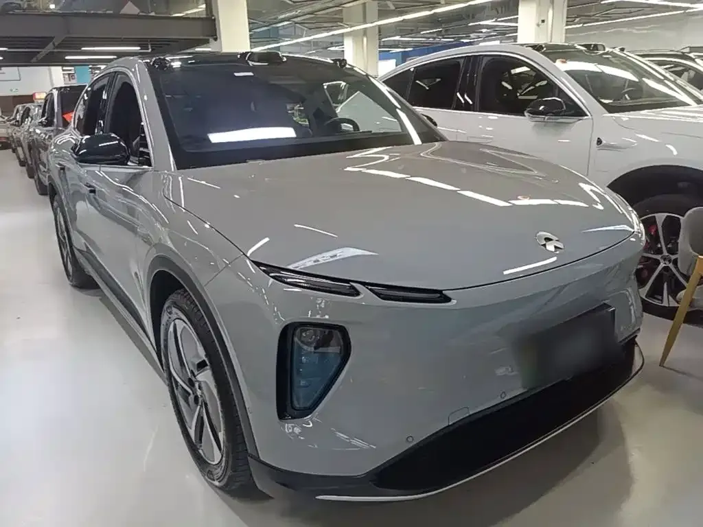 NIO EC6 — фото 10