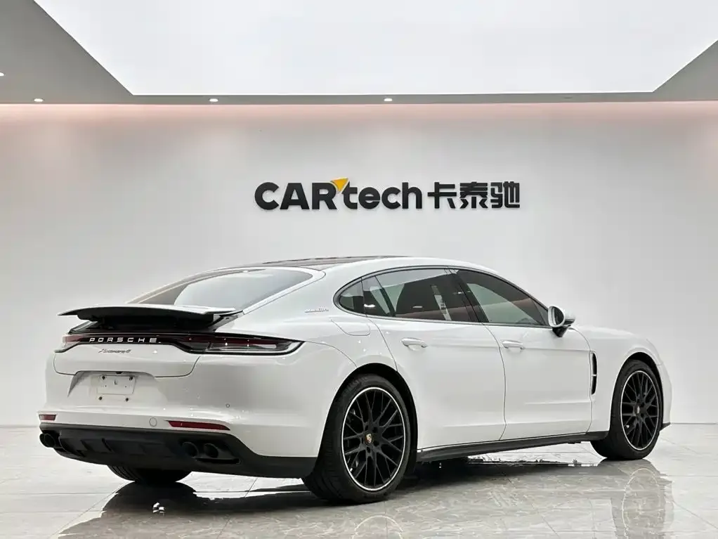 Porsche Panamera — фото 4