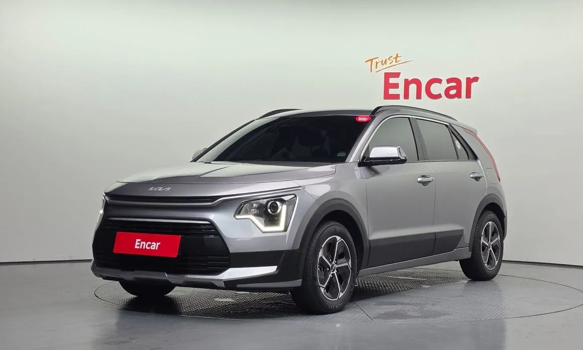 Kia Niro — фото 1