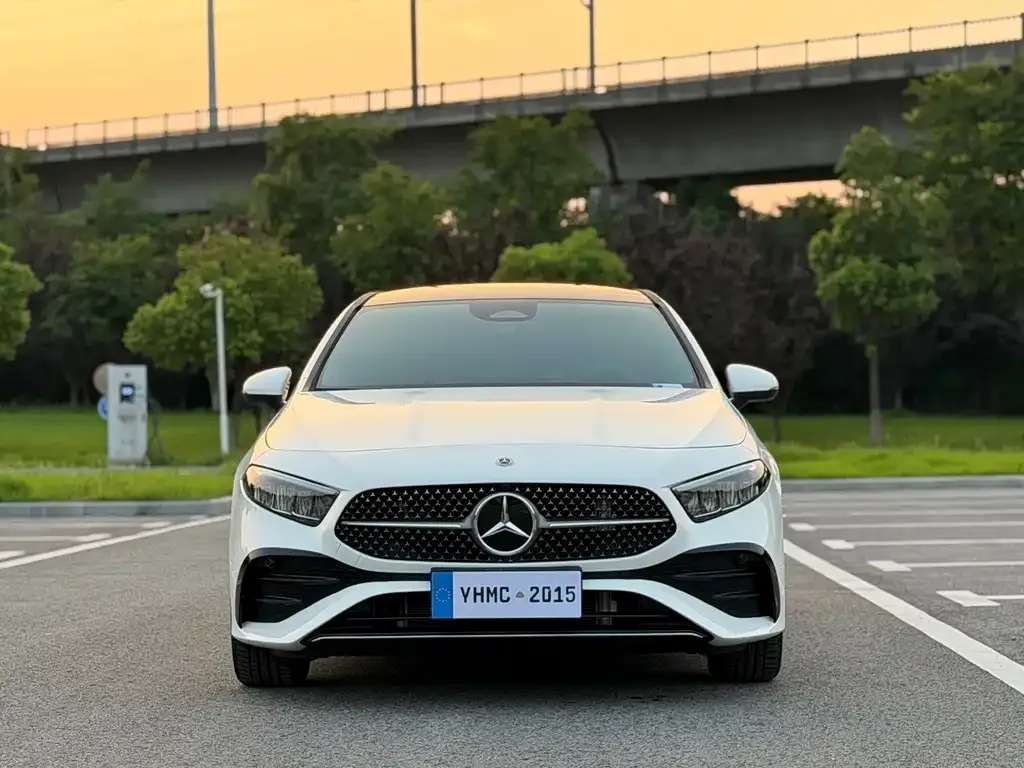 Mercedes-Benz A-Class — фото 8