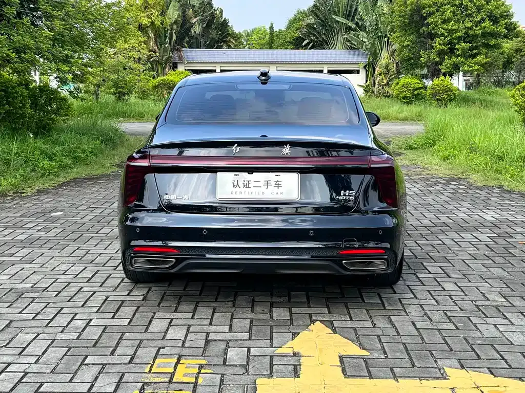 Hongqi H5 — фото 3