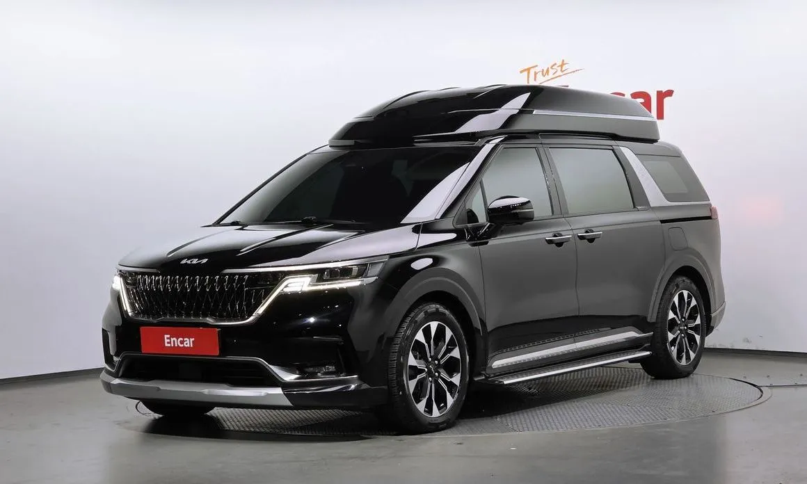 Kia Carnival — фото 1