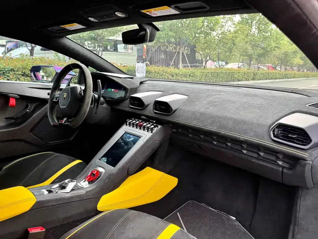 Lamborghini Huracan — фото 6
