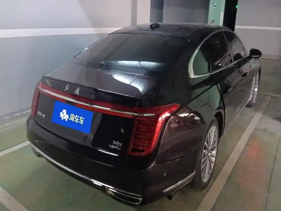 Hongqi H9 — фото 6