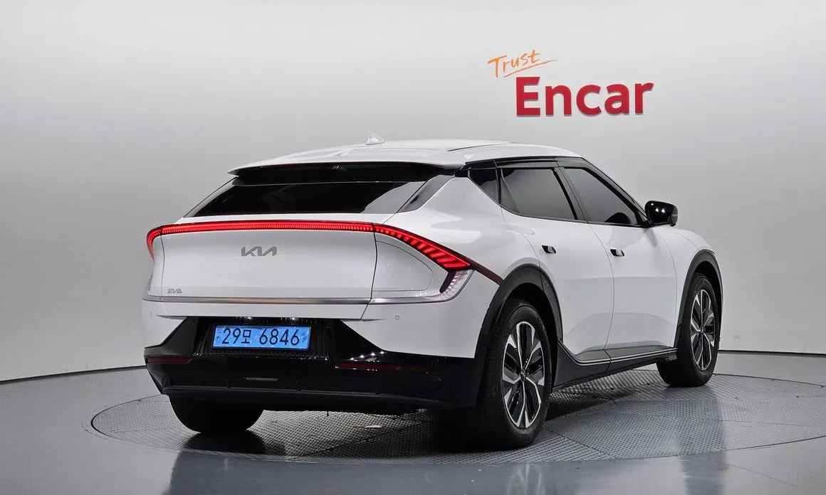 Kia EV6 — фото 3