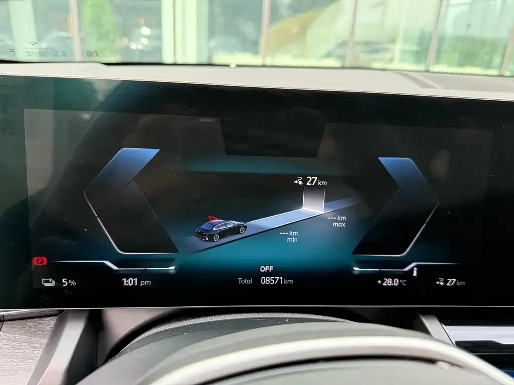 BMW i5 — фото 2