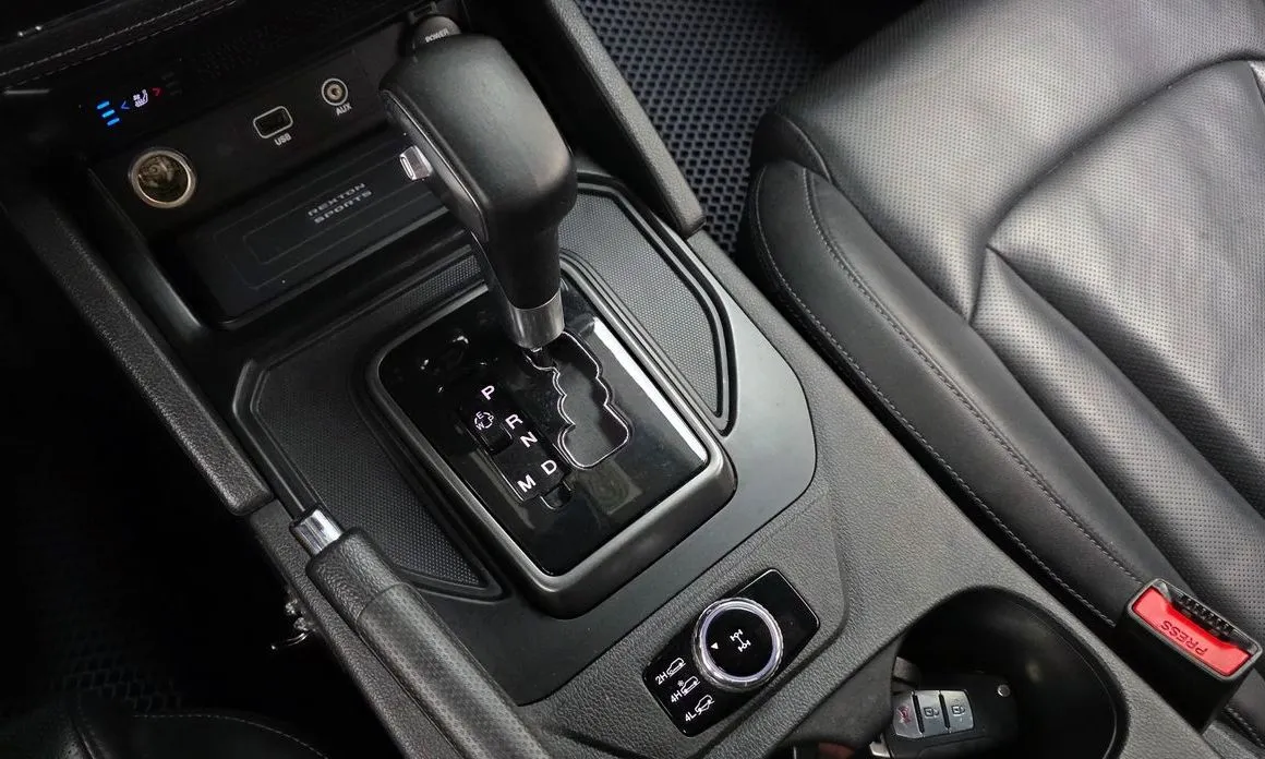 KG Mobility (Ssangyong) Rexton — фото 10