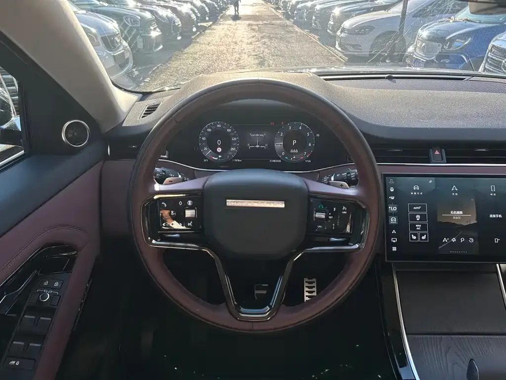 Land Rover Evoque — фото 4