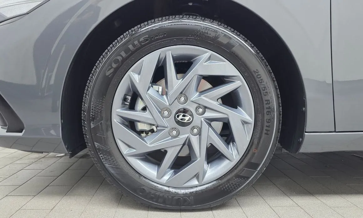 Hyundai AVANTE — фото 6
