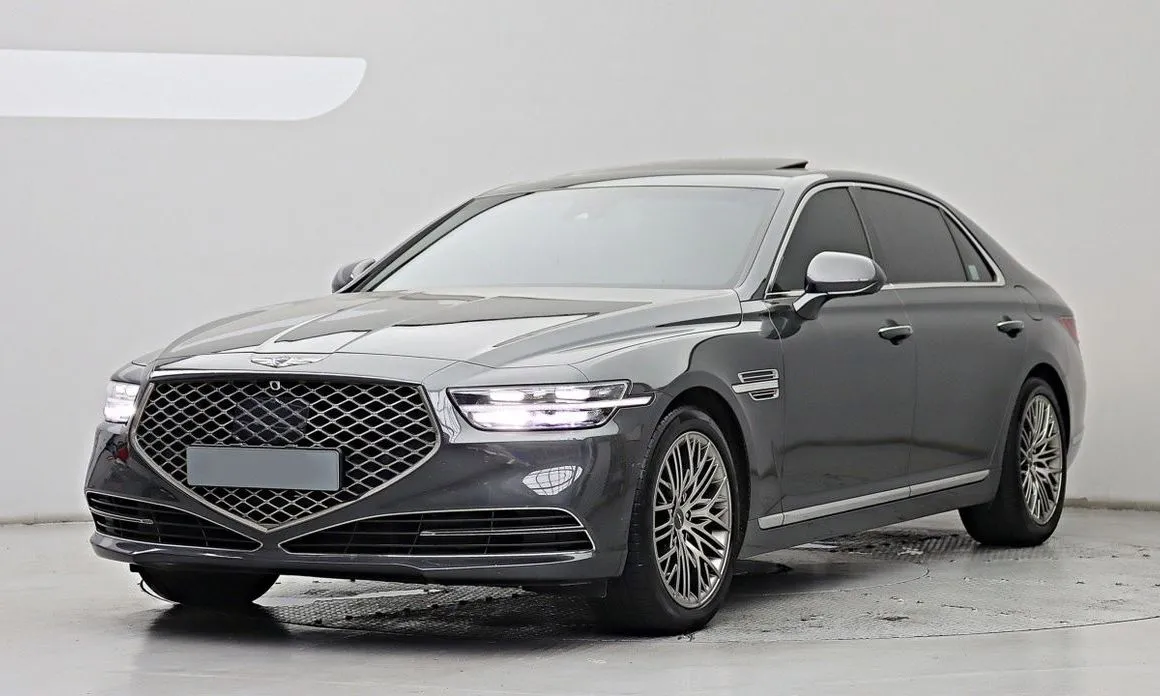 Genesis G90 — фото 1