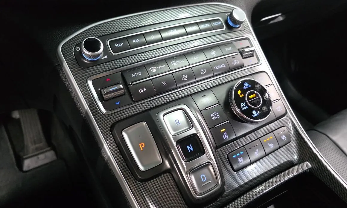 Hyundai Santafe — фото 7