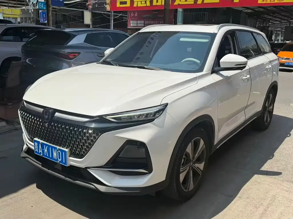 Changan X7 PLUS — фото 1