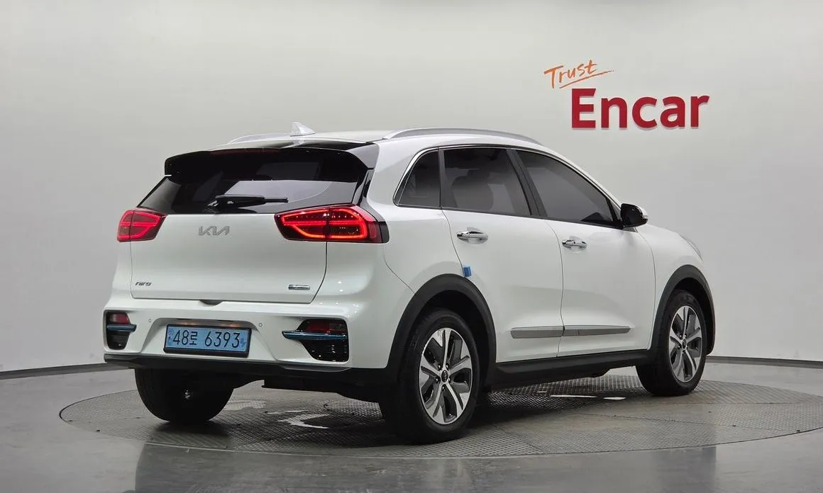 Kia Niro — фото 2