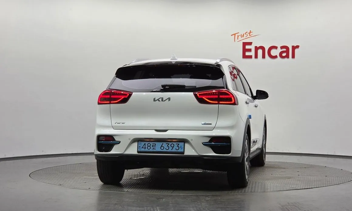 Kia Niro — фото 4
