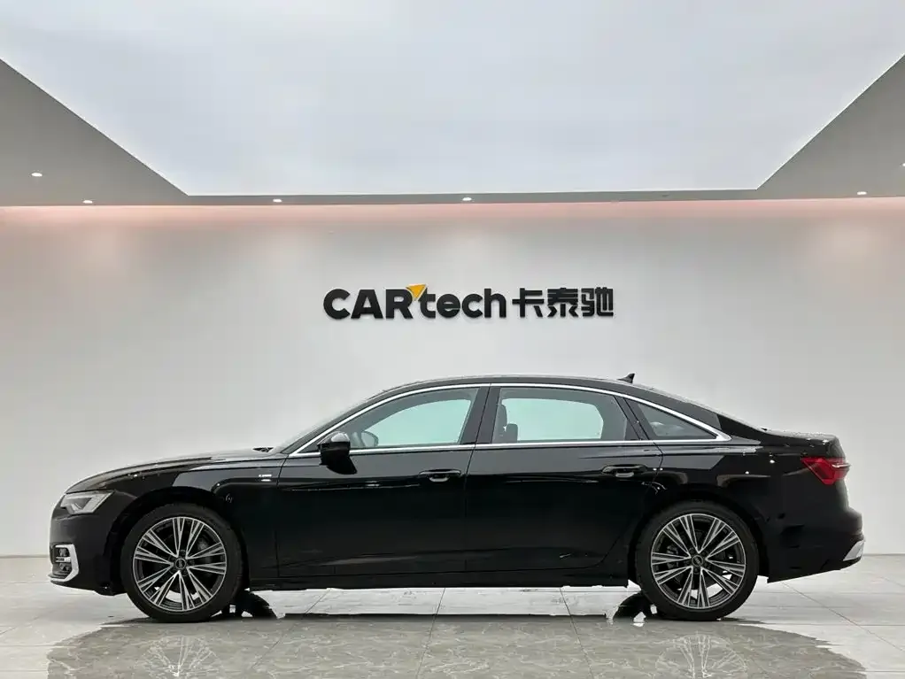 Audi A6L — фото 6