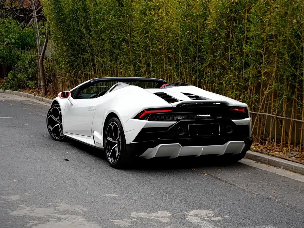 Lamborghini Huracan — фото 7